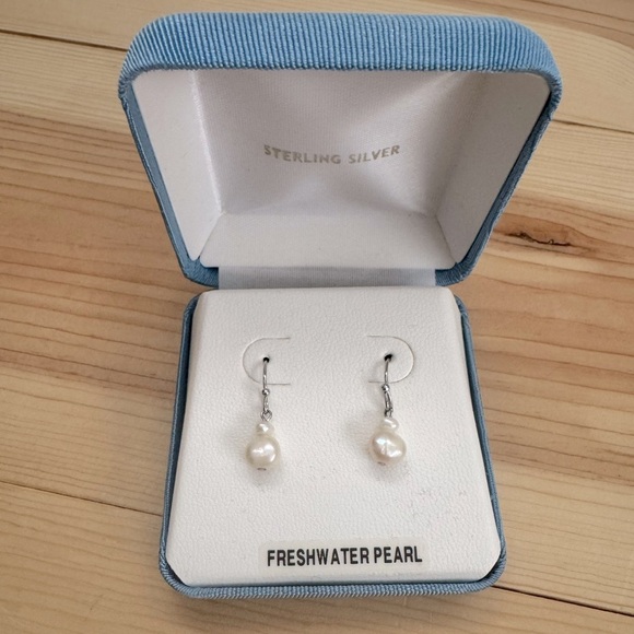 Sterling Silver Freshwater Pearl Earrings New in Box